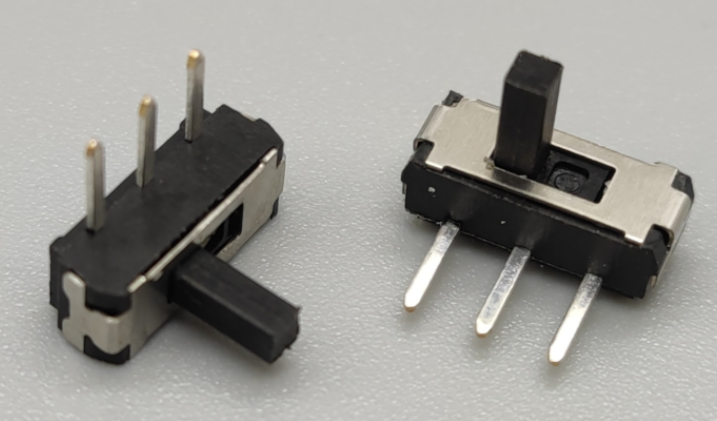 邊三腳撥動開關